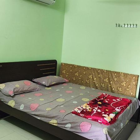 Guru Datta Residency Pithapuram Ngoại thất bức ảnh